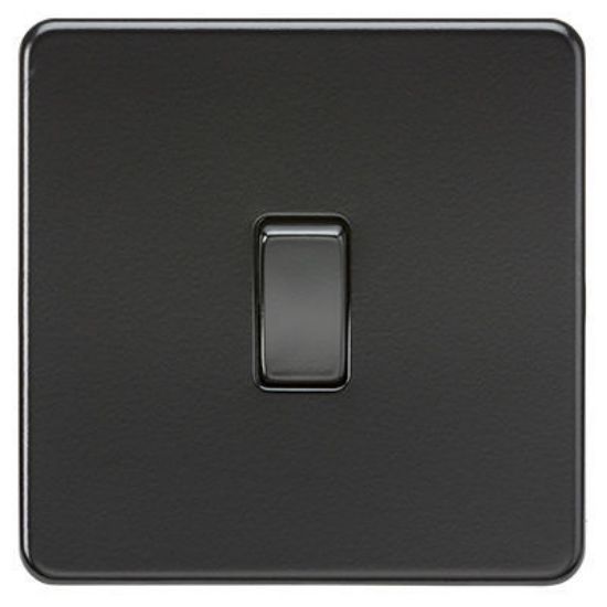 Picture of Screwless 10AX Intermediate Switch - Matt Black